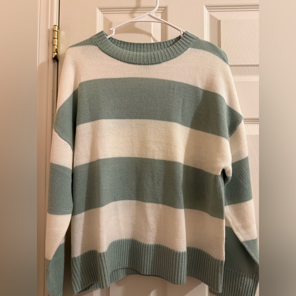 H&M Green and White Striped Sweater